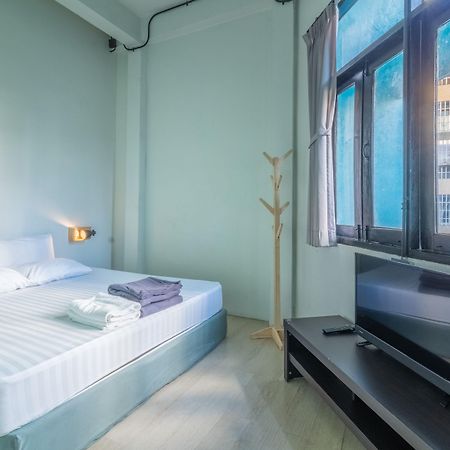 בנגקוק Bunny Burrow Hostel מראה חיצוני תמונה