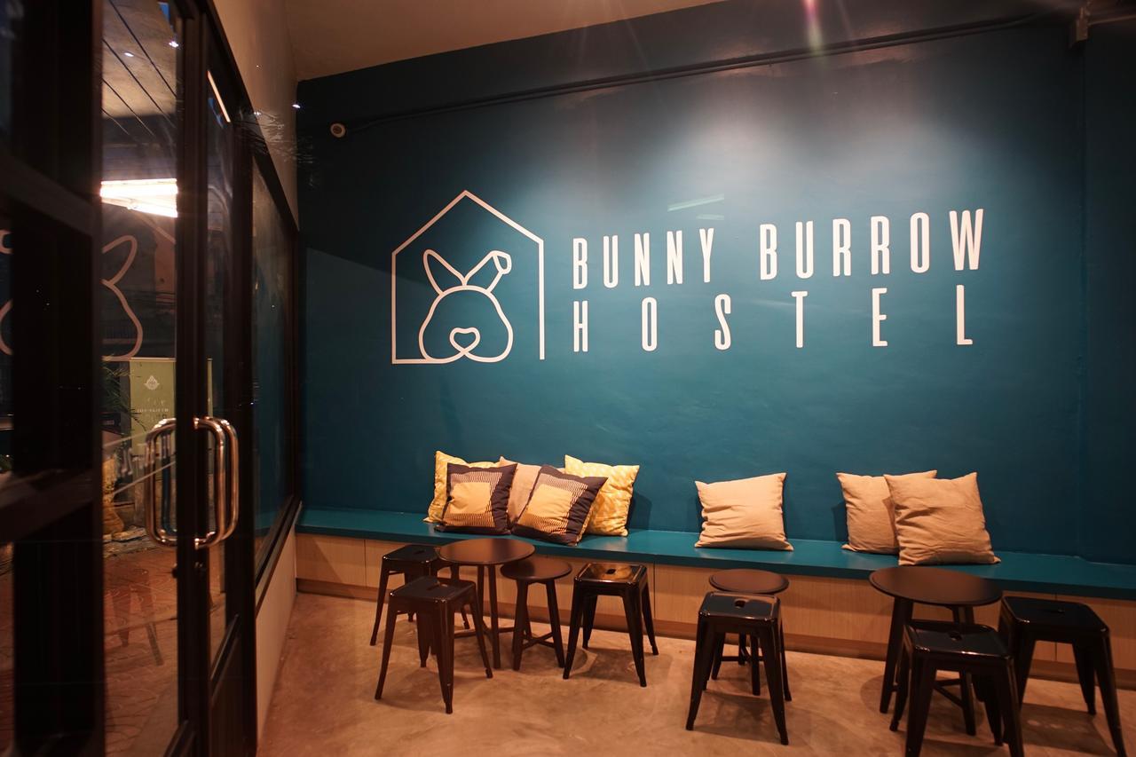 בנגקוק Bunny Burrow Hostel מראה חיצוני תמונה