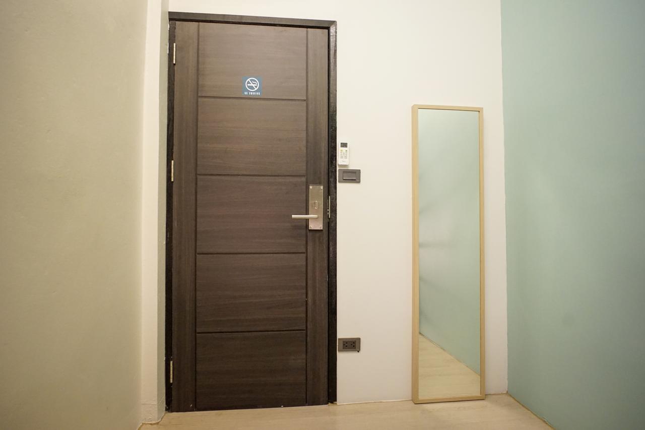 בנגקוק Bunny Burrow Hostel מראה חיצוני תמונה